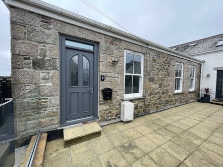 Redruth, Redruth, TR15 - Photo 3