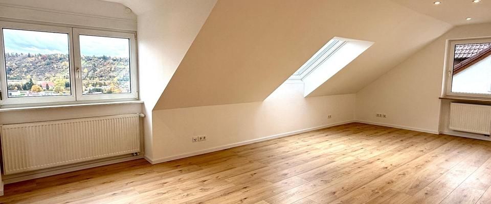 Helle 3-Zimmer-Wohnung mit Balkon in Eibelstadt, Erstbezug - Foto 1