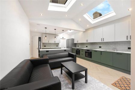 5 bedroom terraced house to rent - Photo 3