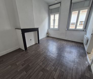 Location Appartement 2 pièces 53m² CAMBRAI 59400 - Photo 3