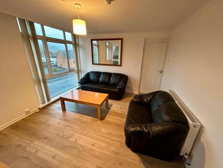 208e Upper Lisburn Road, Finaghy, Belfast, BT10 0LA - Photo 2