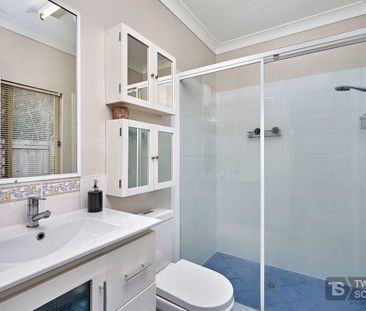 Spacious Family Home - Photo 1