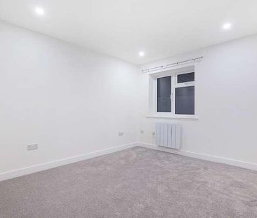Canterbury Road, Sittingbourne, ME10 - Photo 2
