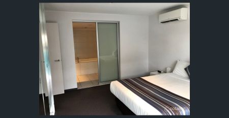 Fully Furnished Apartment - Photo 3