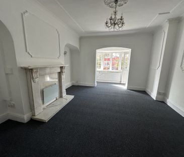 Manor Road, Doncaster, Askern - Photo 1