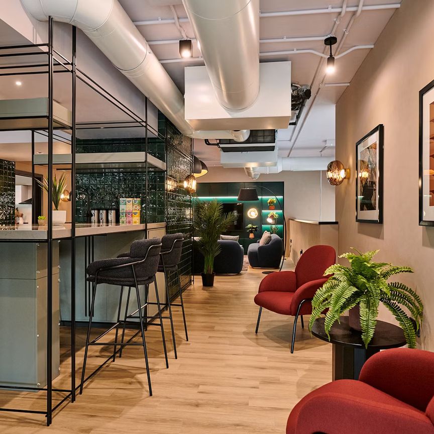 3 bedroom apartment - Photo 1