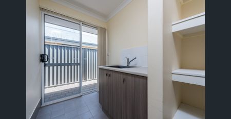 Spacious Family Living Just Minutes from the Coast! - Photo 4