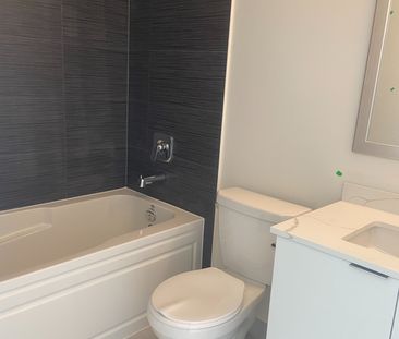 For Lease - 15 Watergarden Drive Unit# 2004, Mississauga, Ontario - Photo 2