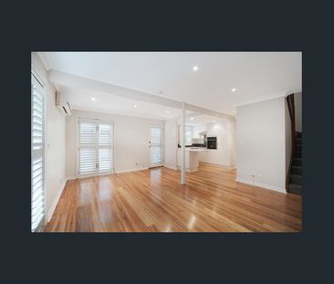 This is Modern Living at its Best - Photo 2