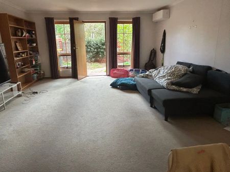 “Vibrant city living; stylishly designed” - Photo 3