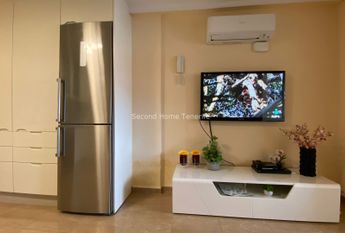 Modern and refurbished 1 bedroom apartment for rent in the center of los cristianos