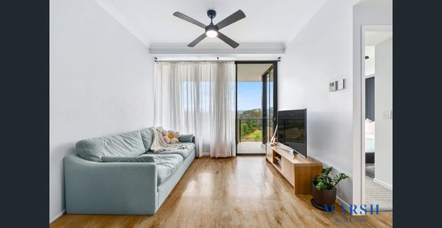 Modern Apartment Living with Scenic Hinterland Views - Photo 1