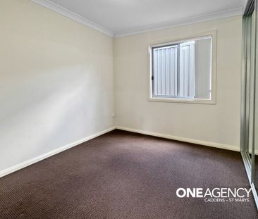 1A Doncaster Avenue - Photo 1