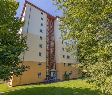 Demnächst frei - freundliche 2-Zimmer Wohnung in Mürwik - Photo 1