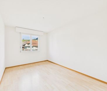 Sunny 4.5-room apartment in the center of Langnau - Photo 5