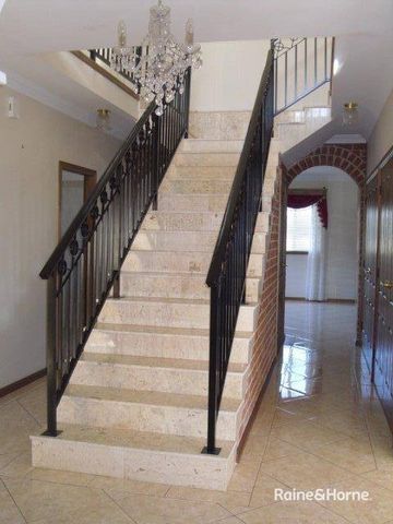 Large Family Home On Acreage - Photo 5