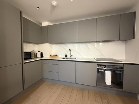 1 bedroom flat to rent - Photo 2