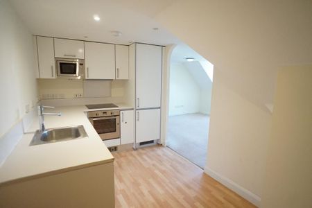 2 bedroom apartment to rent - Photo 5