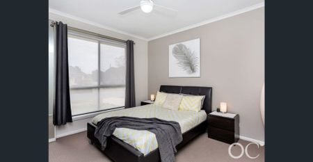 Open the Door to Effortless Modern Living - Photo 3