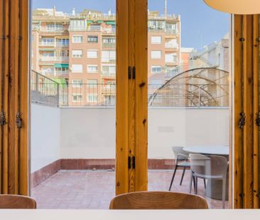 2 room luxury Flat for rent in Barcelona, Spain - Photo 5