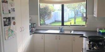 Three Bedroom Gem in Crystal - Pukehangi - Photo 2