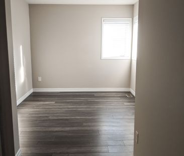 For Lease - 4600 Kimbermount Avenue Unit# 44, Mississauga, Ontario - Photo 3