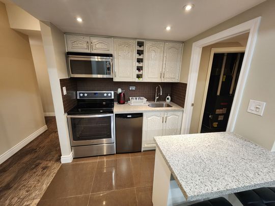 For Lease - 1214 Kos Boulevard, Mississauga, Ontario - Photo 1