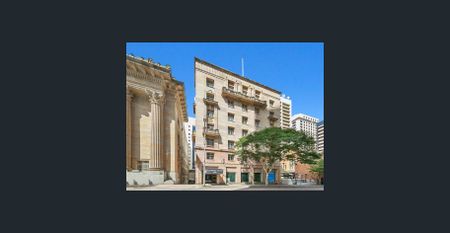 Furnished One Bedroom Apartment - Walk to Central Station & Woolworths Metro - Photo 2