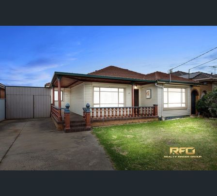 5 Lorenz St, Sunshine, Vic 3020 - Photo 1