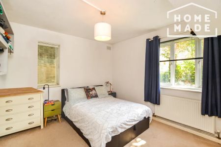 Balham Park Road, SW12 - Photo 3