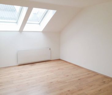Charmante 1-Zimmerwohnung im Dachgeschoss - Photo 3