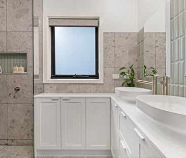 Quality Built Single Level Unit in a Central Location - Photo 2