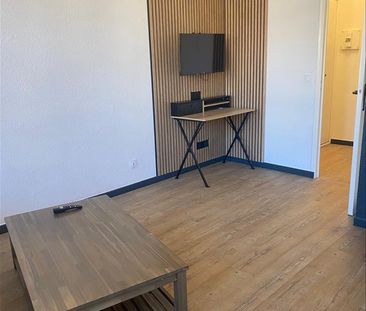 2 pièces - Meublé - 35,6 m² - 1er étage - Colocation non autorisée - Photo 2