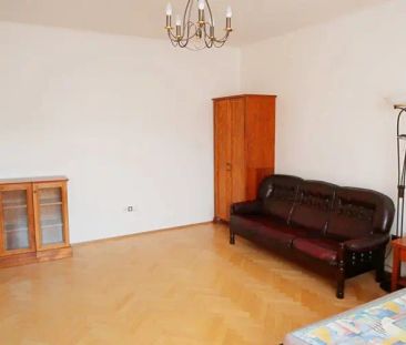 Pronájem plně vybaveného cihlového bytu 1+1 o výměře 52,3 m - Photo 6