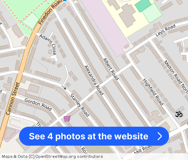 Alexandra Road, Wellingborough, NN8 - Photo 1