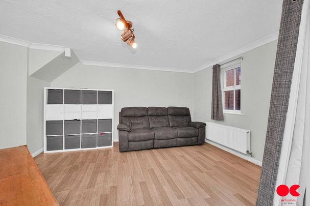 2 bedroom house to rent - Photo 1