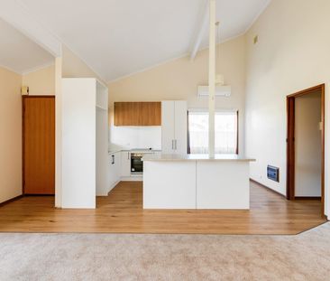 2-Bedroom Home in Quiet Area - Photo 6