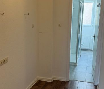 Großzügig geschnittene, helle Stadtwohnung im beliebten Bockenheim - Photo 2