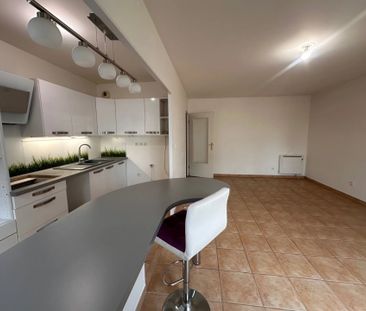 Location Appartement 3 pièces 61m² OZOIR LA FERRIERE 77330 - Photo 2