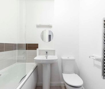 Fleet Street, Swindon, SN1 - Photo 6