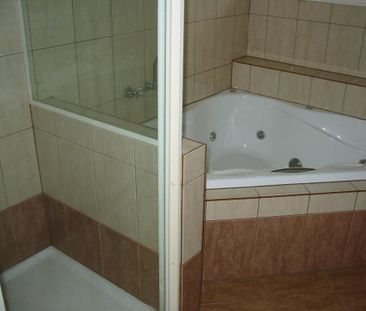 Two Story Three Bedroom Town House - Photo 4