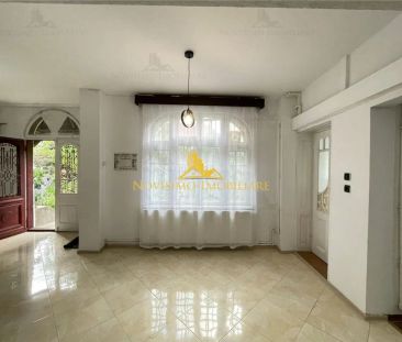 NOVISIMO-IMOBILIARE: VILA DE INCHIRIAT IN ZONA CENTRALA - Fotografie 5
