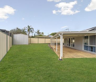 Contemporary 3-Bed Home + Private Granny Flat in a Peaceful Cul-de-sac - Photo 1