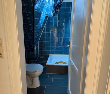 2 Zimmer Dachgeschosswohnung 450€ plus Nebenkosten - Foto 4
