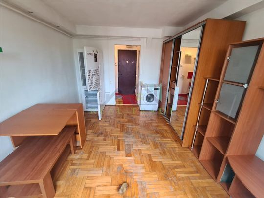 Garsoniera mobilata zona Uzina 2 - Fotografie 1