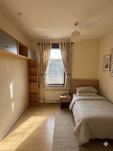 4 Bed Terraced House, North Road, IG3 - Photo 3