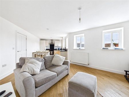 2 bedroom apartment to rent - Photo 3