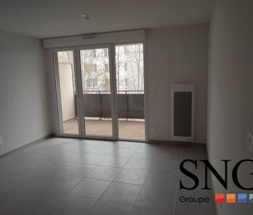 LUMINEUX T1 AVEC PARKING PRIVATIF - Photo 1