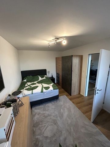 Wohntraum an Top-Lage: 2.5-Zimmer-Wohnung mitten in Root - Photo 2