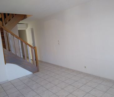 Location Appartement 3 pièces 60m² ROUSSET 13790 - Photo 4